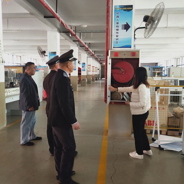 2025新澳门免费原料网