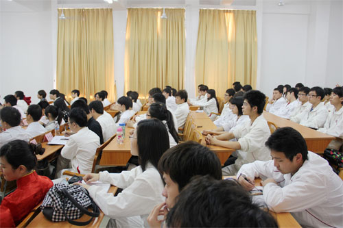 2025新澳门免费原料网