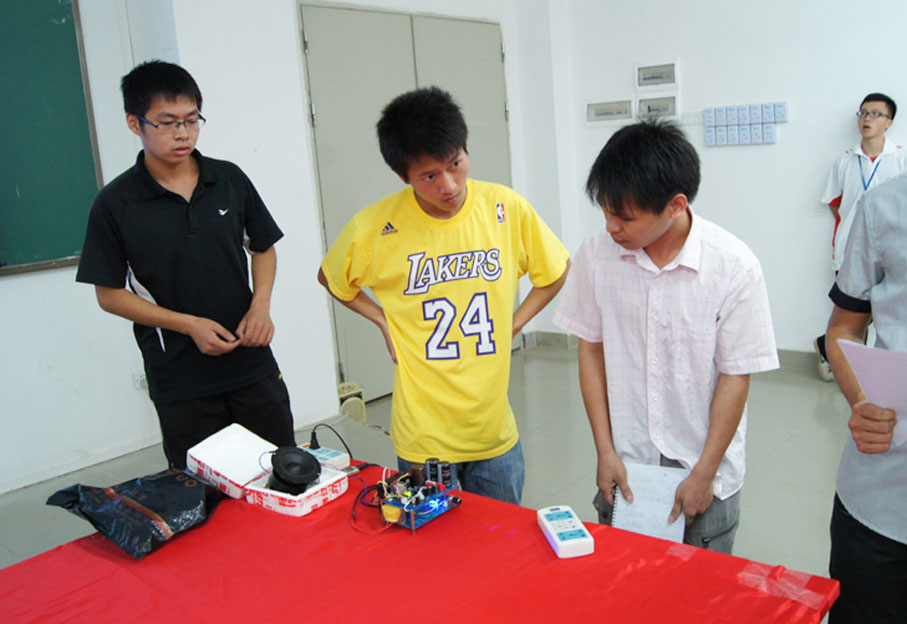 2025新澳门免费原料网