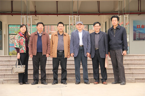 2025新澳门免费原料网