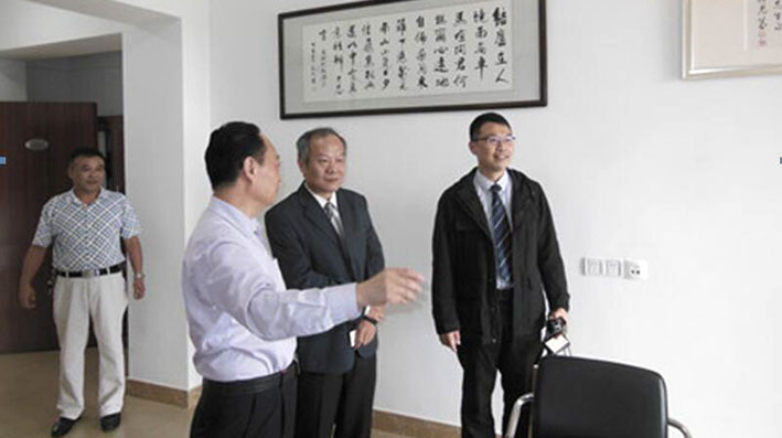 2025新澳门免费原料网