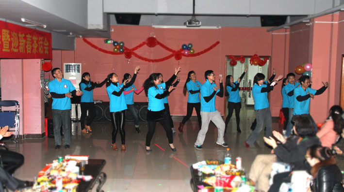 2025新澳门免费原料网