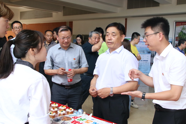 2025新澳门免费原料网