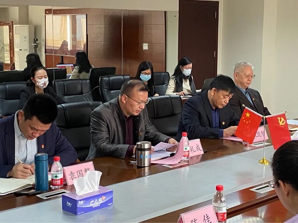 2025新澳门免费原料网