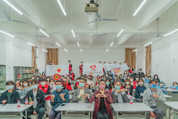 2025新澳门免费原料网