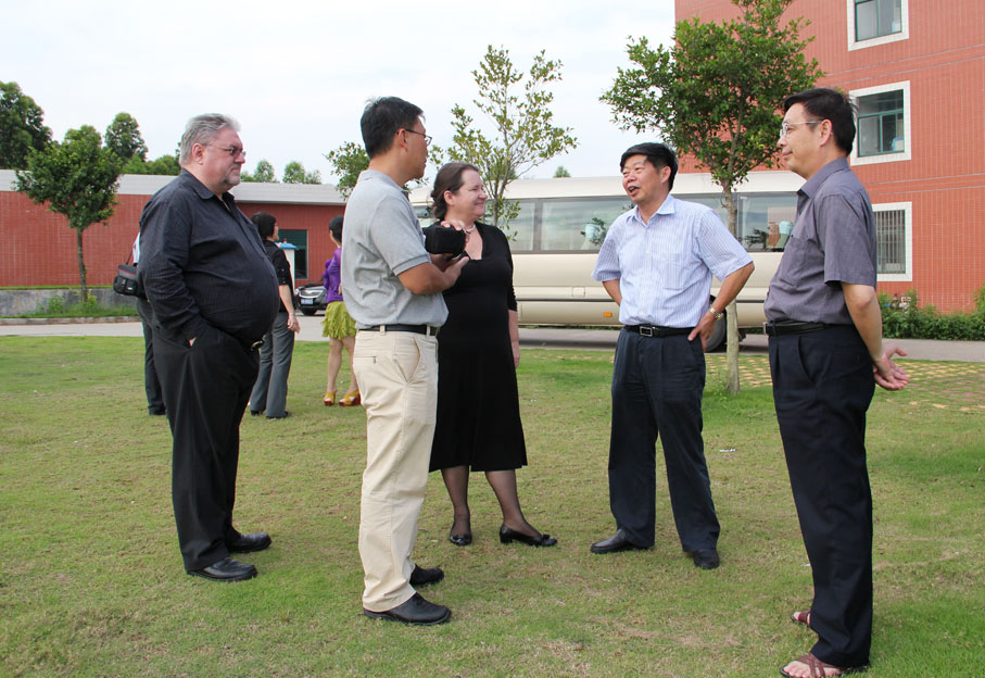 2025新澳门免费原料网