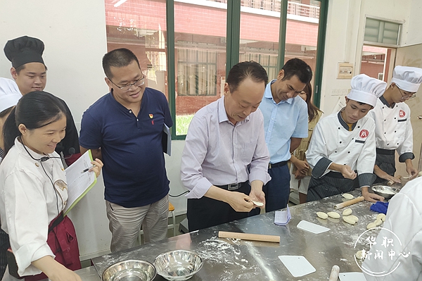 2025新澳门免费原料网