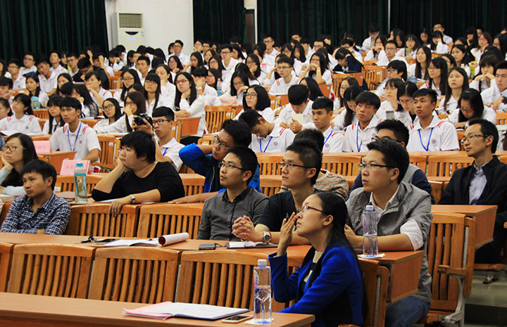 2025新澳门免费原料网