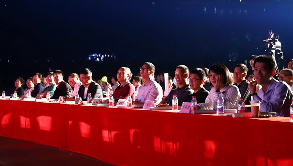 2025新澳门免费原料网