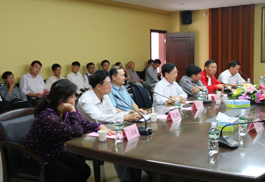 2025新澳门免费原料网