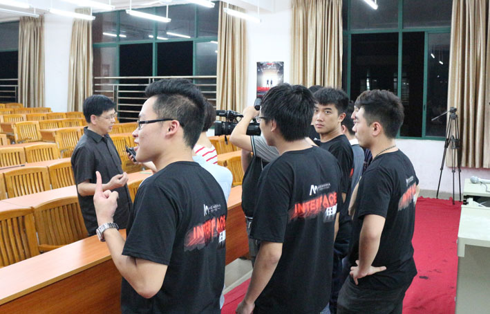 2025新澳门免费原料网