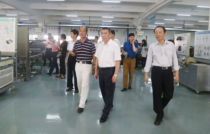 2025新澳门免费原料网