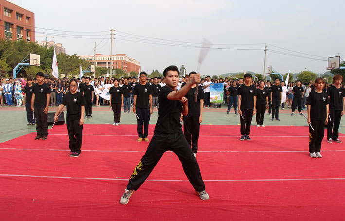 2025新澳门免费原料网