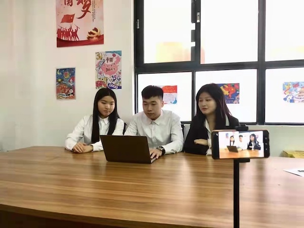 2025新澳门免费原料网