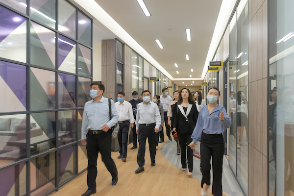 2025新澳门免费原料网