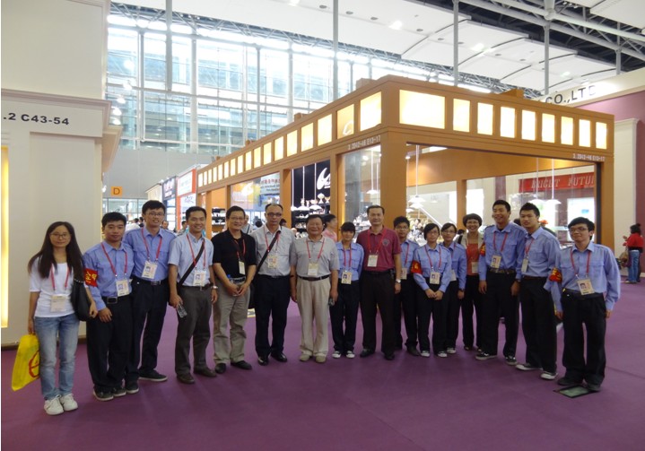 2025新澳门免费原料网