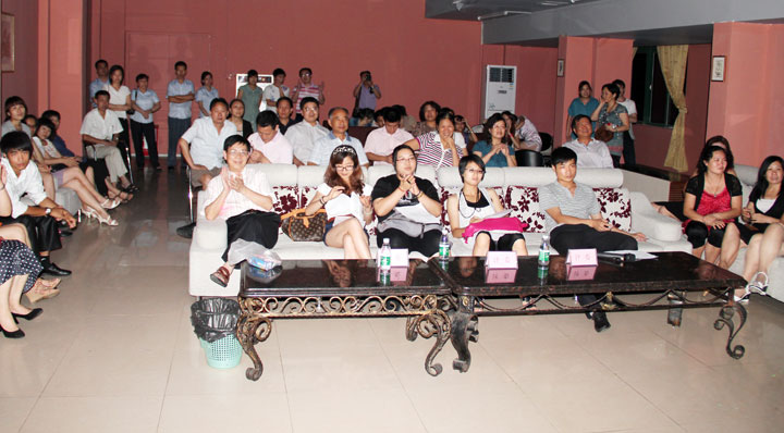 2025新澳门免费原料网