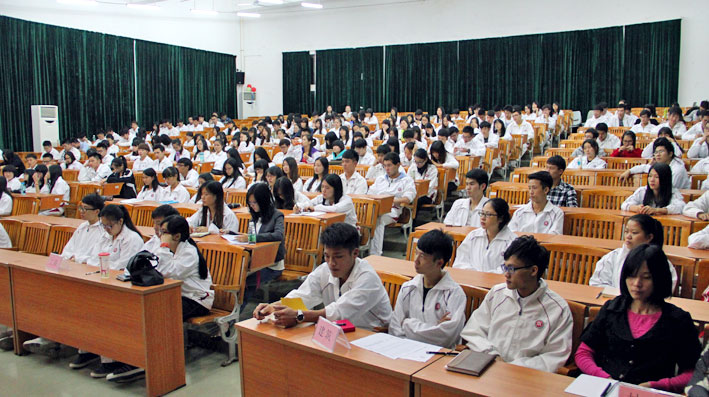 2025新澳门免费原料网