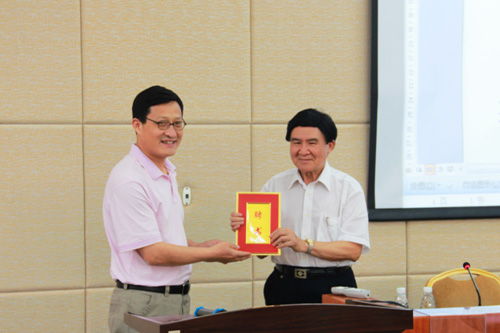 2025新澳门免费原料网