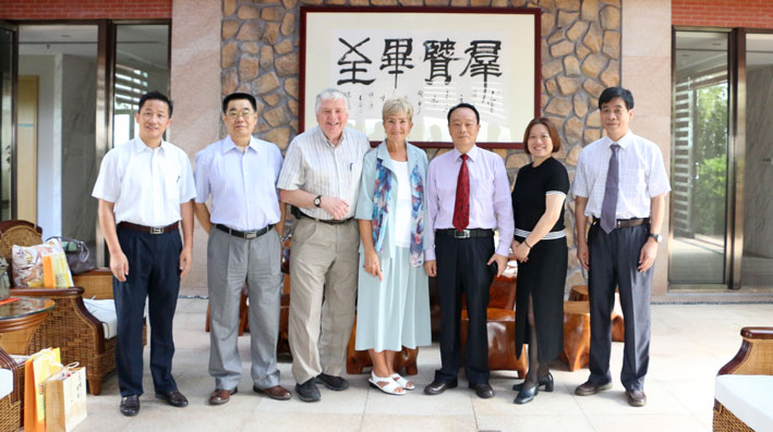 2025新澳门免费原料网