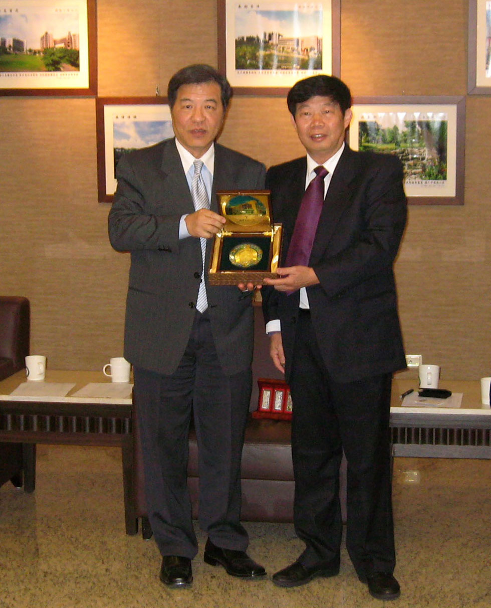 2025新澳门免费原料网