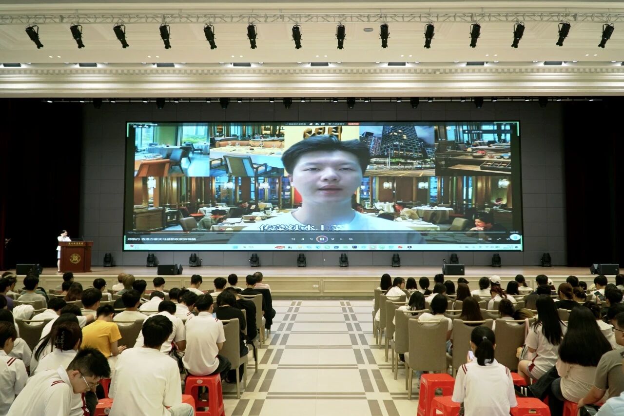 2CEC2