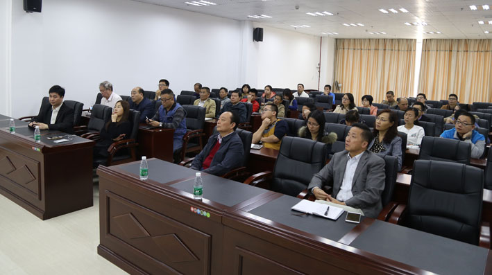 2025新澳门免费原料网