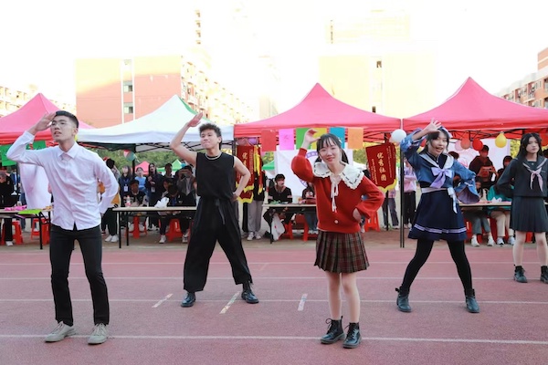 2025新澳门免费原料网