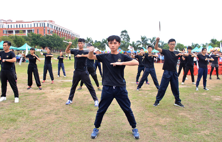 2025新澳门免费原料网