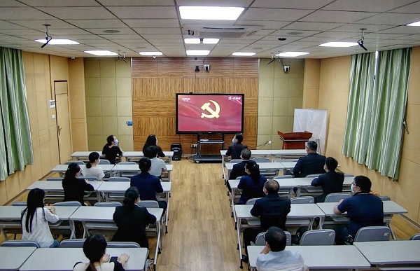 2025新澳门免费原料网