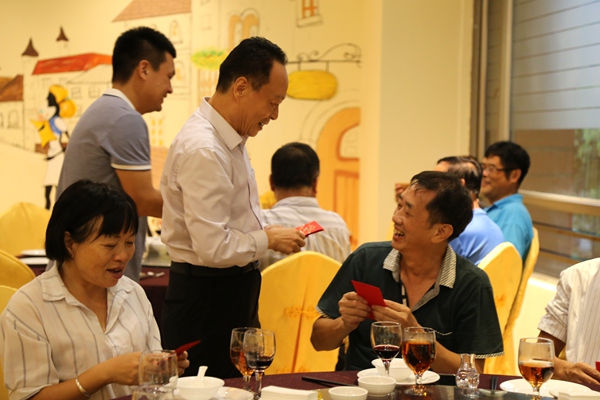 2025新澳门免费原料网