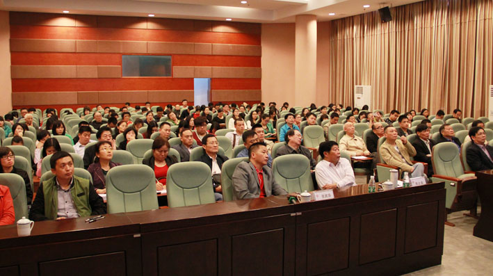 2025新澳门免费原料网