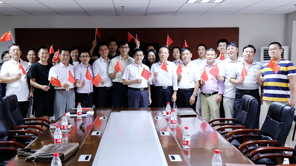 2025新澳门免费原料网