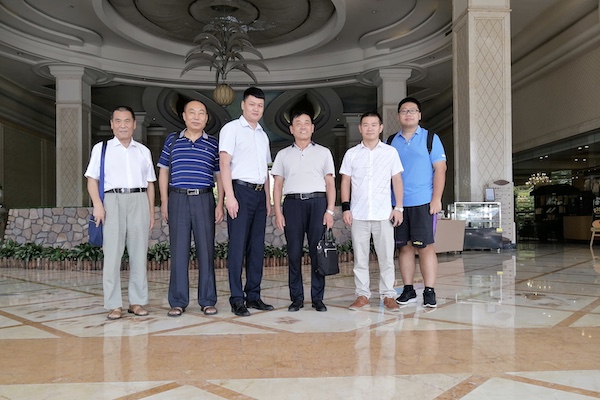 2025新澳门免费原料网