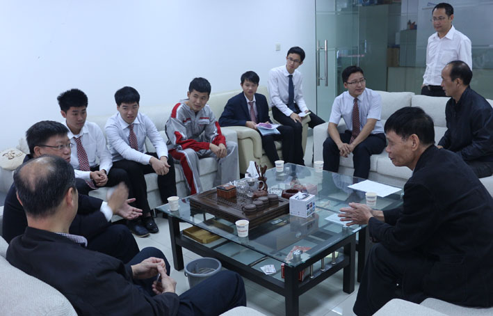 2025新澳门免费原料网