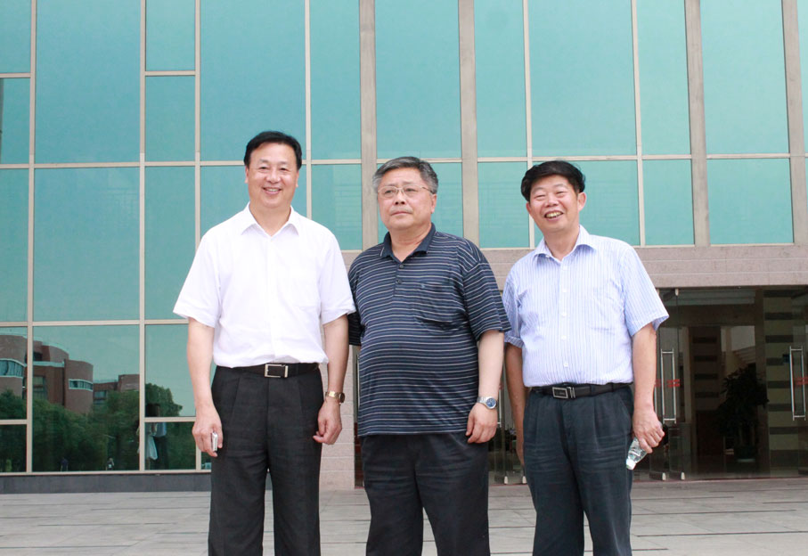 2025新澳门免费原料网