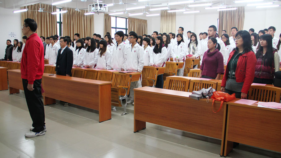 2025新澳门免费原料网