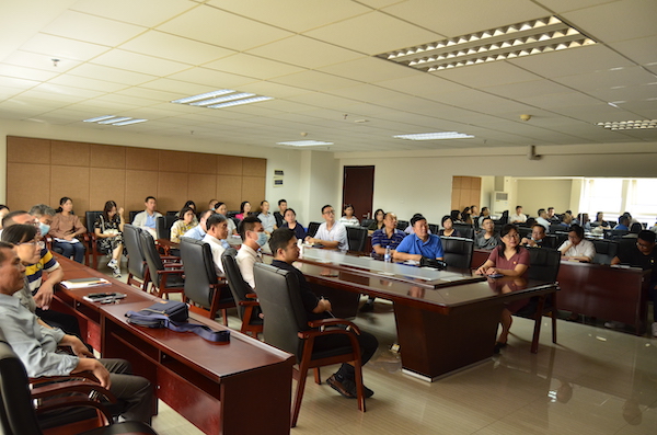 2025新澳门免费原料网