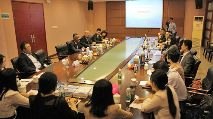 2025新澳门免费原料网