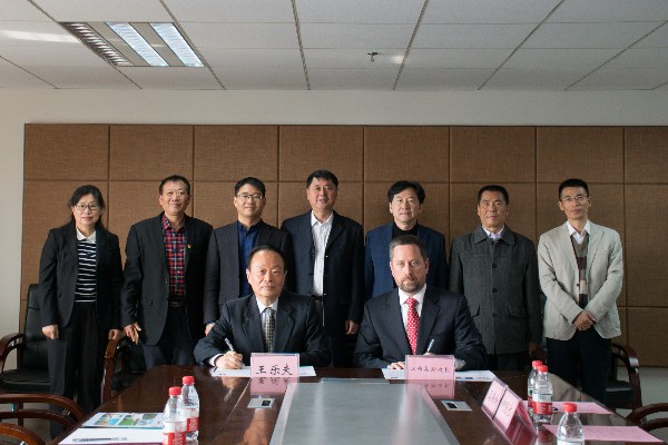 2025新澳门免费原料网