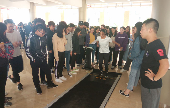 2025新澳门免费原料网