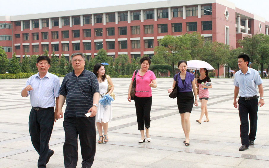 2025新澳门免费原料网