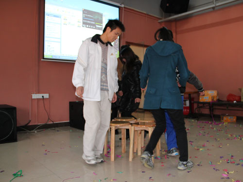 2025新澳门免费原料网