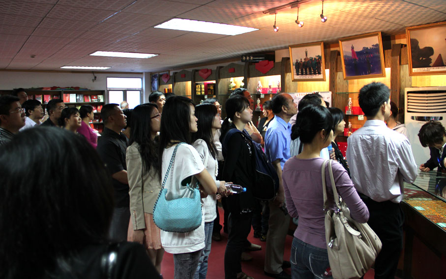 2025新澳门免费原料网