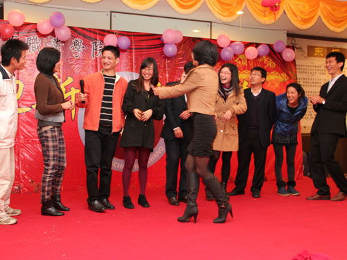 2025新澳门免费原料网