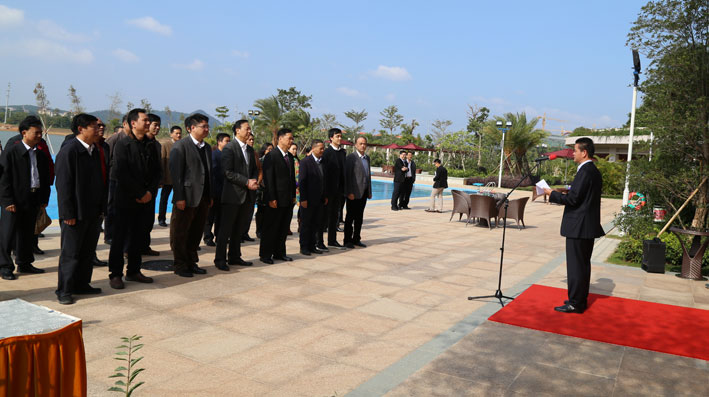 2025新澳门免费原料网