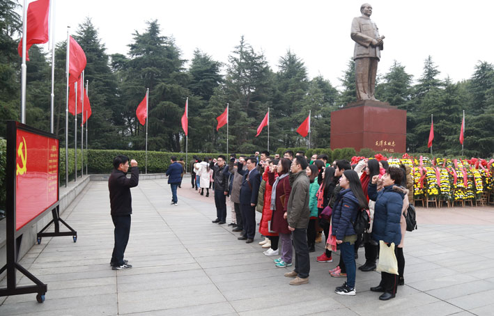 2025新澳门免费原料网