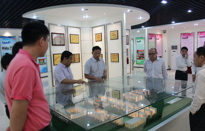 2025新澳门免费原料网