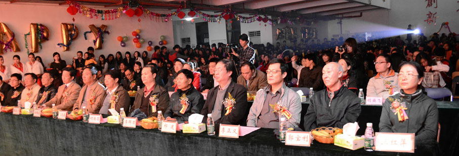 2025新澳门免费原料网