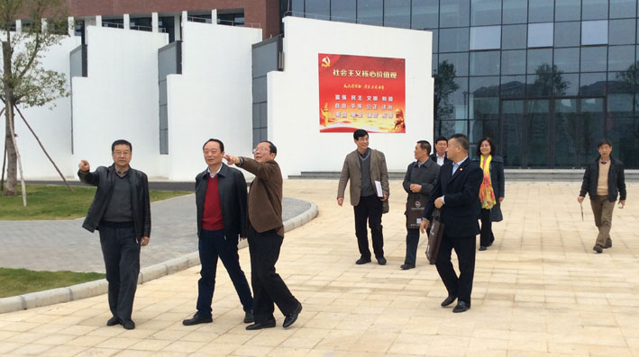 2025新澳门免费原料网